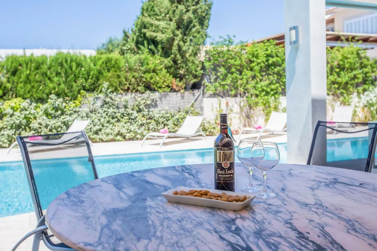 Holiday home Villa Agusmar Cala Blava